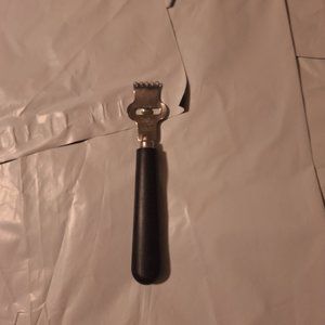 pampered chef zester